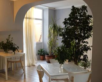 Guest House Elpida - Anapa - Essbereich