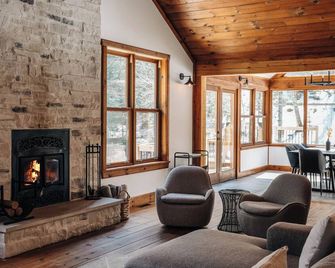 Chalet La Canopee -Familial Par Excellen - Saint-Faustin-Lac-Carré - Huiskamer