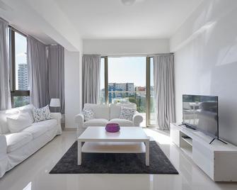 Apartments in La Julia 1 and 2 Bedrooms - Santo Domingo - Sala de estar