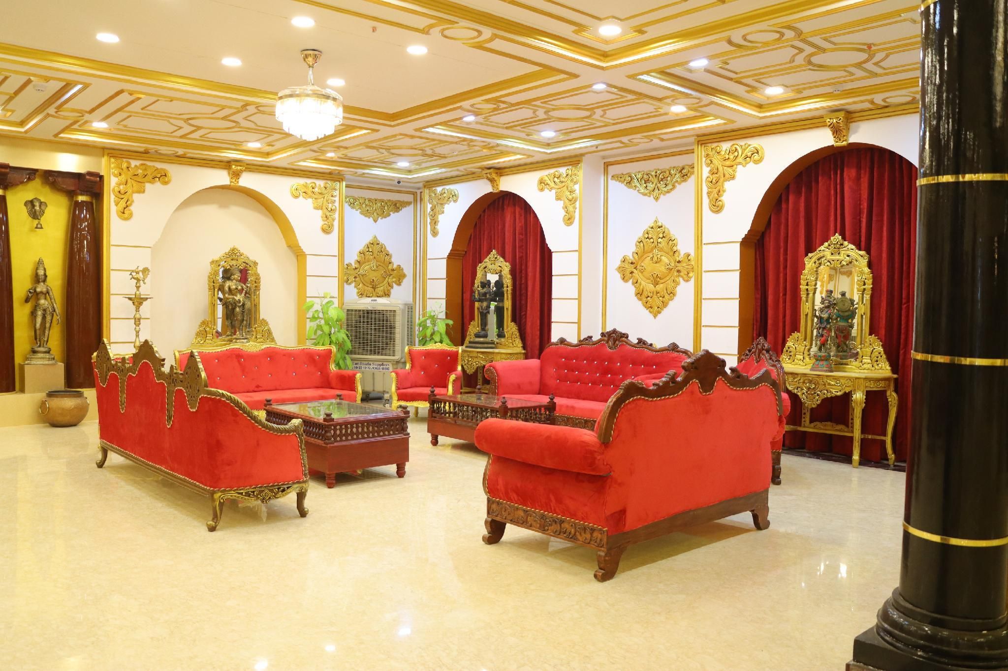 A R Thangakottai - Yelagiri - Lounge