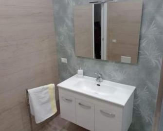 Casa Vacanze Enrica House - Napoli