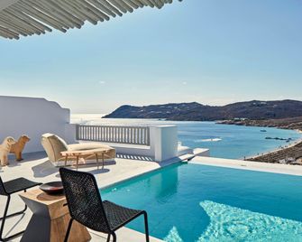 Royal Myconian - Leading Hotels of the World - Elia - Zwembad