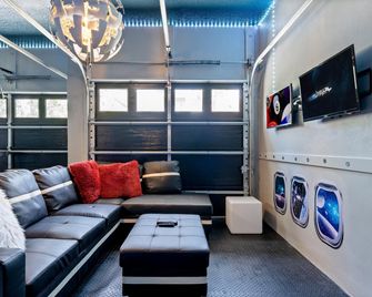 Entire Home in Four Corners, Florida Reu101 - Kissimmee - Lounge