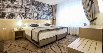 Hotel Grad - Saraybosna - Yatak Odası