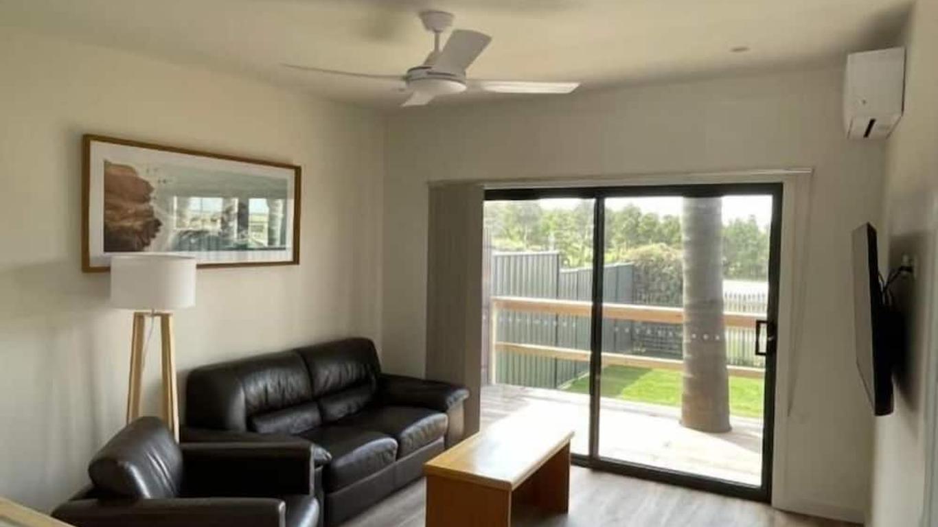 Inverloch Motel