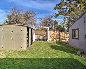 Chic Silver City Getaway With Patio And - Silver City