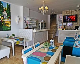 Larimar Boutique Hotel - Cesme - Nhà hàng