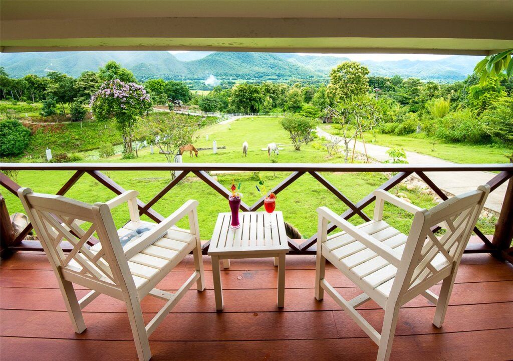 E-Outfitting Pai Resort