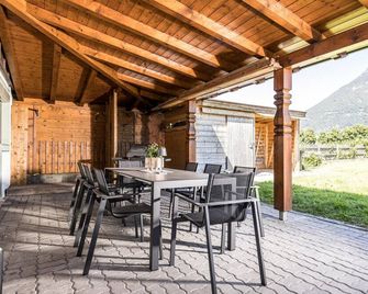 Holiday Home in Strass with Mountain Views - Strass im Zillertal - Patio