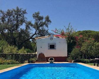 Casa De Campo Dehesa De Las Yeguas - 프에르토 레알 - 수영장