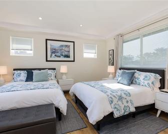 Coastal Home to explore Beaches, Restaurants, Coastline, Hiking, Activities - Moss Beach - Bedroom
