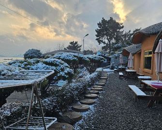 Jangheung Haeoreum Pension - Jangheung - Edificio