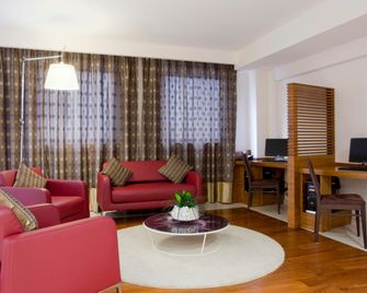 Holiday Inn Salerno - Cava De' Tirreni By IHG - Cava de'Tirreni - Salon
