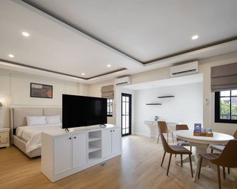 Cove Odilia Suite - Jakarta - Ruokailuhuone