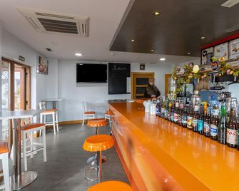 Hotel Valle de Cabezón - Cabezón de la Sal - Bar
