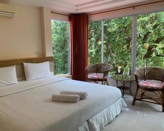 Magic House Hostel - Hua Hin