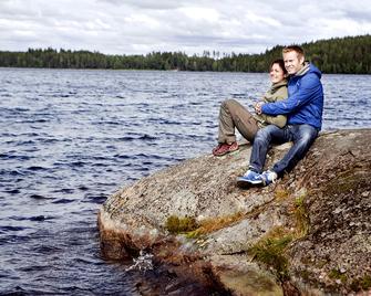 Kolarbyn Eco-lodge - Skinnskatteberg