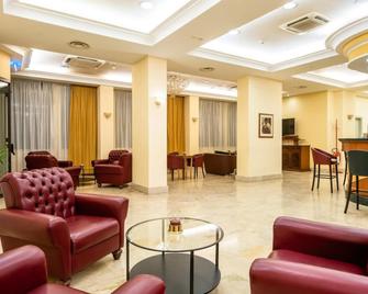 Europa Palace Hotel - Messina - Salónek