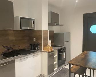 House Villa 15min Orly 20min Paris with swimming pool, SPA, sauna and fitness room - Villeneuve-le-Roi - Cuisine
