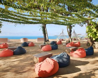 Mercure Resort Sanur - Denpasar - Building