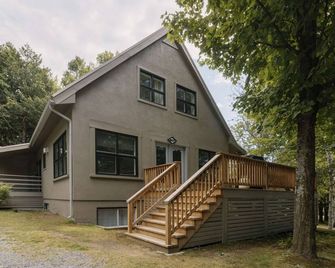 Lower Twin House - 5 bedrooms - 15 people - Saint-Ferreol-les-Neiges - Building