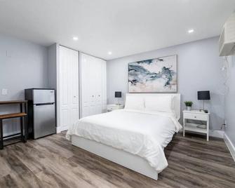 Shell On The Beach 104 - Renovated - Hollywood - Quarto