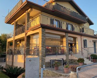 Miro' Agropoli - Agropoli - Edificio