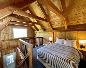 Best Coast Cabin - Ucluelet - Slaapkamer