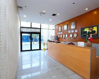 Infinity Tower Suites Wll - Manama - Resepsiyon