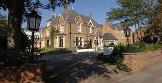 Cotswold Lodge Hotel - Oxford - Building