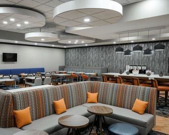 Hampton Inn Evansville/Airport - Evansville - Restaurant