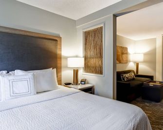 SpringHill Suites by Marriott Atlanta Kennesaw - קנסו - חדר שינה