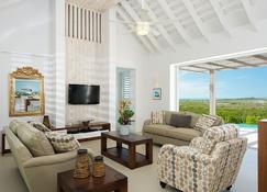Amazing Views & Sunsets - Very Close to Beach - The Bight Settlements - Living room