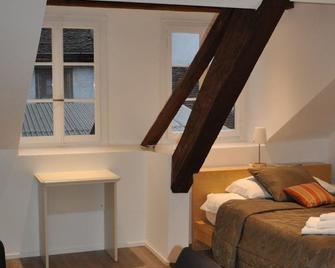 Hôtel du Raisin - Lausanne - Bedroom