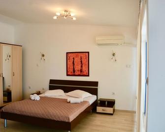 Rainbow 1 Holiday Complex - Sunny Beach