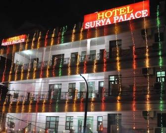 Hotel Surya Palace - Chandigarh - Edificio