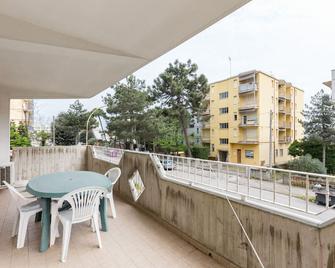 Sirena Apartments - Lido degli Estensi - Balcone