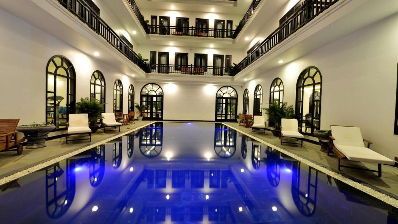 فينوس هوتل آند سبا