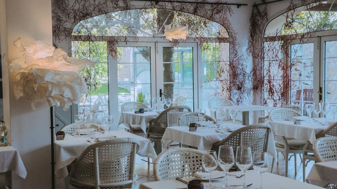 هوتل تيرميز لا جاريجا