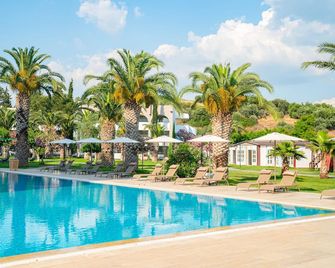 Club Beyy Resort Hotel - Izmir - Basen