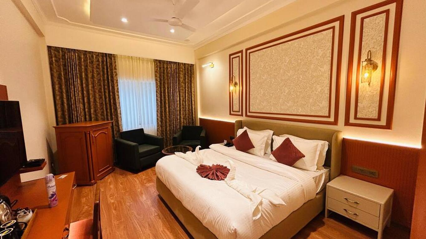 Hotel Kamal Palace