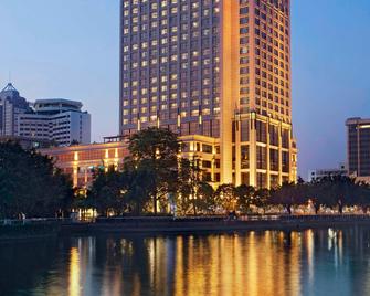 Sheraton Zhongshan Hotel - Zhongshan - Edificio