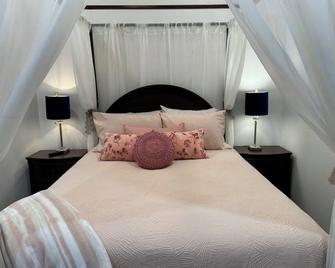 Sugar on The Sugar River - Albany - Bedroom