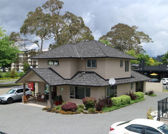Executive On Fenton - Rotorua - Building