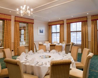 Mercure Salisbury White Hart Hotel & Apartments - Salisbury - Restaurant
