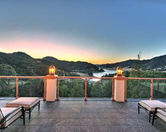 Idyllic romantic luxury Lakeview Villa near Silicon Valley - Morgan Hill - Balcony