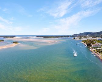 Noosa Place Resort - Noosaville