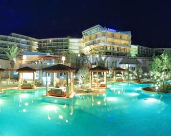 Hotel Amfora Grand Beach Resort - 赫瓦爾 - 赫瓦爾 - 建築