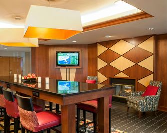Hampton Inn Columbus/Taylorsville/Edinburgh - Edinburgh - Bar