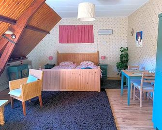 B&B De Kaagse Koe - Roelofarendsveen - Habitación